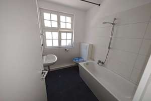 Neu renovierte Wohnung in ruhiger Lage!!