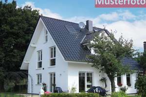KfW 40 Neubau: Einfamilienhaus mit ca. 120 m² in moderner Bauweise – Die vollständige Adresse der Immobilie erhältst du vom Anbieter., 32791 Lage – Vorschaubild 1