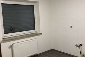 Schöne und modernisierte 5-Zimmer-Doppelhaushälfte zur Miete in Büren, Lotte-Büren – Die vollständige Adresse der Immobilie erhältst du vom Anbieter., 49504 Lotte – Vorschaubild 8