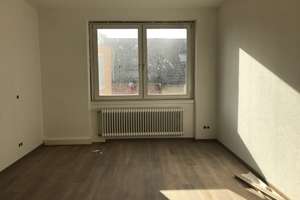 Nordstadt, schöne Neu renovierte und gut aufgeteilte 3-Zimmer-Wohnung, im 1.OG – Salierstraße 34, 75177 Nordstadt, Pforzheim – Vorschaubild 20