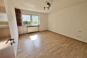 Attraktive 3-Zimmer-Wohnung mit Balkon und offenem Wohn- und Essbereich in Karlsruhe-Neureut – Piemontstraße 1, 76149 Neureut, Karlsruhe – Vorschaubild 7
