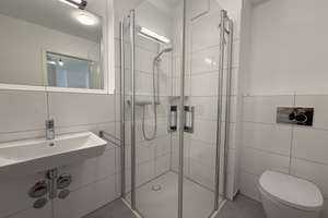 Mitten drin statt nur dabei: praktische 2-Zimmer-Wohnung – Am Alten Güterbahnhof 17, 50825 Ehrenfeld (Ortsteil), Köln – Vorschaubild 4