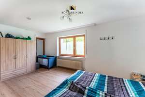 2-Fam.-Haus mit großem Sonnengrundstück & Ausbaupotenzial im DG - im Sommer 2026 noch einziehen! – Die vollständige Adresse der Immobilie erhältst du vom Anbieter., 78733 Aichhalden – Vorschaubild 10