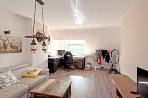 modernisierte Doppelhaushälfte zum Kauf in Hamburg Schnelsen - Wentzel Dr. – Die vollständige Adresse der Immobilie erhältst du vom Anbieter., 22459 Schnelsen, Hamburg – Vorschaubild 28