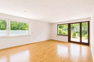 Familienparadies in ruhiger Lage mit Garten und Garage – 70619 Sillenbuch (Ortsteil), Stuttgart – Vorschaubild 3