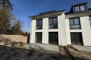 Neubau-Reihenendhaus mit 5 ZKB, WC, großen Garten und Dachterrasse - auf Wunsch auch als Ausbauhaus – Rhein-Neckar-Kreis – Vorschaubild 1