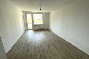 Charmante 3-Zimmer-Wohnung mit Klick-Vinyl in Wolfsburg – Hermann-Löns-Straße 39, 38448 Vorsfelde, Wolfsburg – Vorschaubild 4