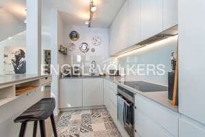 Stilvolles Stadthaus mit Dachterrasse und eigenem Garten! – Die vollständige Adresse der Immobilie erhältst du vom Anbieter., 22299 Winterhude, Hamburg – Vorschaubild 4