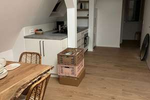 helle 1,5-Zimmer-Wohnung mit besonderem Flair in Stuttgart-Untertürkheim – Im Häldle 9, 70327 Gehrenwald, Stuttgart – Vorschaubild 4