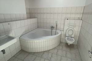 **Helle 4-Raumwohnung für Familien oder Paare im Dachgeschoss** – Augustenstraße 90, 18055 Stadtmitte, Rostock – Vorschaubild 6