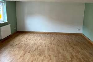 Einfamilienhaus mit Einliegerwohnung in Albertshausen – Die vollständige Adresse der Immobilie erhältst du vom Anbieter., 97688 Bad Kissingen – Vorschaubild 4