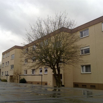 *schöne 4,5-Zimmer Wohnung in Ravensburg mit Küche, Keller u. Stellplatz zu vermieten!*