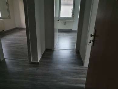 2 Zimmer mit Balkon