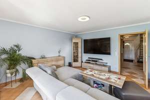 Provisionsfrei – Familienfreundliches Haus in gutem Zustand mit sonnigem Garten und Pool – Die vollständige Adresse der Immobilie erhältst du vom Anbieter., 4178 Burghausen-Rückmarsdorf, Leipzig – Vorschaubild 8