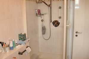 KAPITALANLAGE oder MEHRGENERATIONENHAUS:
TEILMODERNISIERTES DREIFAMILIENHAUS + GARTEN + DOPPELGARAG – Schwäbisch Hall (Kreis) – Vorschaubild 11