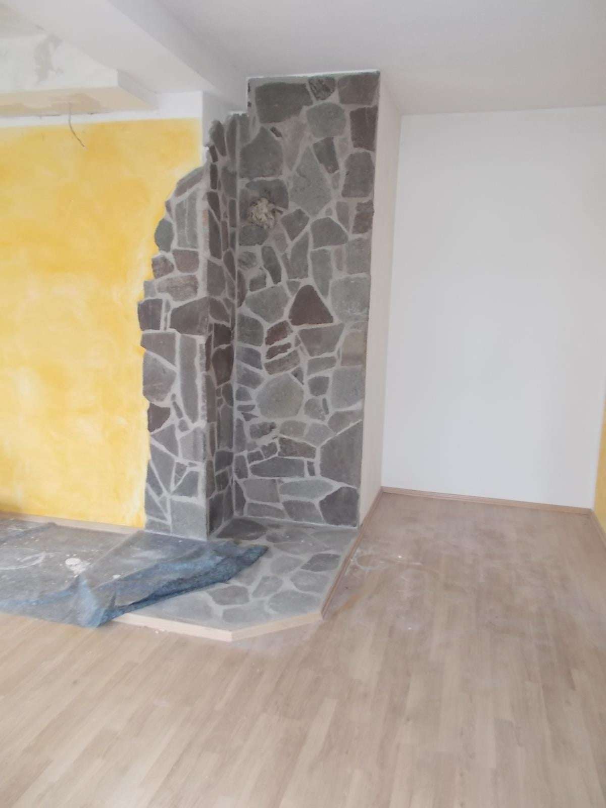 Immobilie in Büdingen - Bungalow mit Aussicht in Büdingen-Rinderbügen - Bild 1