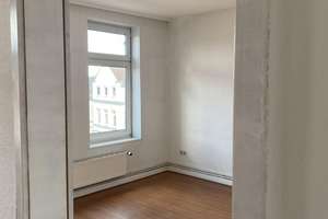 Sofortbezug! Helle 5-Zimmer-Altbauwohnung m. Balkon über den Dächern von Kiel zu kaufen. – Die vollständige Adresse der Immobilie erhältst du vom Anbieter., 24114 Südfriedhof, Kiel – Vorschaubild 8