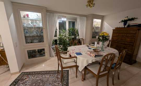 Großzügige 4-Zimmer Wohnung mit 235 m² in Friedrichshafen