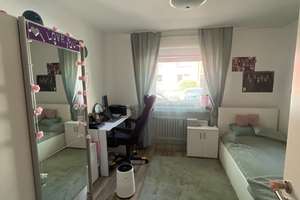 Mehrfamilienhaus als Kapitalanlage mit Eigennutzungspotenzial – 4,5-Zimmer-Wohnung mit Privatgarten. – Bayernstr. 15, 46149 Schwarze Heide, Oberhausen – Vorschaubild 29