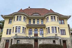 Attraktive Stadtvilla mit Potenzial ! – Ziegelrain 5, 98574 Schmalkalden – Vorschaubild 3