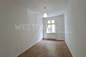 Helle 2-Zimmer Wohnung mit Loggia
