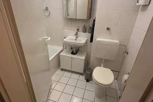 Helle 2-Zimmer Wohnung im Erdgeschoss in Aachen (Burtscheider Kurgarten) – Krugenofen 52, 52066 Marschiertor, Aachen – Vorschaubild 1