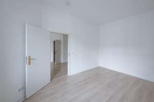 Altbauidylle mit Balkon zum Innenhof – Badewanne, Keller & provisionsfrei in grüner Lage – Handjerystraße 36, 12489 Adlershof, Berlin – Vorschaubild 11