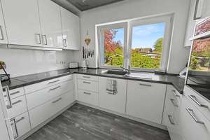 Top modernisiertes Einfamilienhaus mit 4 Zimmern in Schenefeld freut sich auf Sie – Die vollständige Adresse der Immobilie erhältst du vom Anbieter., 22869 Schenefeld – Vorschaubild 7