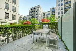 Stilvolles Cityleben mit Terrasse und Ausblick ins Grüne – Die vollständige Adresse der Immobilie erhältst du vom Anbieter., 40213 Altstadt, Düsseldorf – Vorschaubild 18