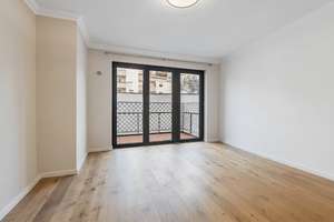 Luxuriöse 4-Zimmer-Wohnung - ruhig im Innenhof gelegen – Die vollständige Adresse der Immobilie erhältst du vom Anbieter., 80802 Schwabing-Ost, München – Vorschaubild 8