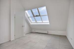 Provisionsfrei: Helle Dachgeschosswohnung mit 52m² Dachterrasse im Bieterverfahren – Die vollständige Adresse der Immobilie erhältst du vom Anbieter., 50674 Neustadt/Süd, Köln – Vorschaubild 16