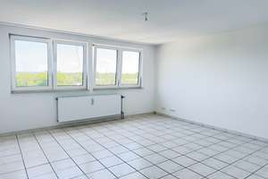 Helle 3-Zimmer-Dachgeschosswohnung  in Köln-Ostheim – ab sofort bezugsfrei