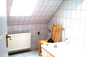 Galerie-Whg. / 3 Zi-Dachgeschoss-Whg. in zentraler Lage – Isernhagener Str. 21, 30161 Vahrenwald, Hannover – Vorschaubild 2