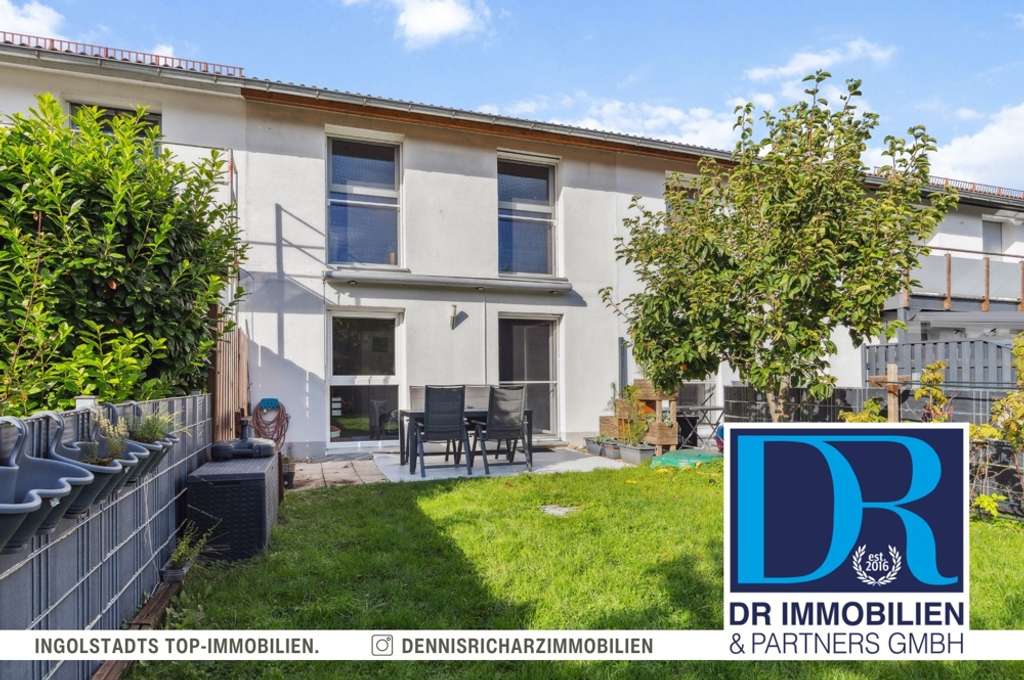 Reihenmittelhaus mit EBK und Carport in ruhiger Randlage von Ingolstadt Süd!