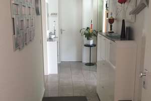 lichtdurchflutete 2-Zimmer DG-Wohnung im Kölner Westen mit 2 Balkonen (Stadtteil Lövenich) – Saarstraße 74b, 50859 Lövenich, Köln – Vorschaubild 10