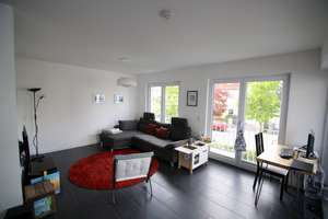 Neuwertige 3-Zimmer-Wohnung mit Terrasse in München Nord - Provisionsfrei - von privat – Caracciolastraße 8a, 80935 Lerchenau-Ost, München – Vorschaubild 2