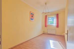 Helle 3-Zimmerwohnung mit Balkon/Stellplatz und Kellerabteil | Berlin-Lankwitz – Die vollständige Adresse der Immobilie erhältst du vom Anbieter., 12249 Lankwitz, Berlin – Vorschaubild 12
