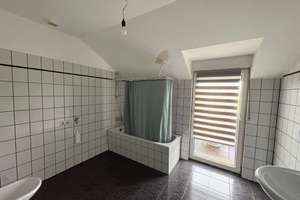 Projektchance in Leverkusen‑Hitdorf – Wohnensemble mit Ausbauperspektive nahe Rheinpromenade – Die vollständige Adresse der Immobilie erhältst du vom Anbieter., 51371 Hitdorf, Leverkusen – Vorschaubild 8