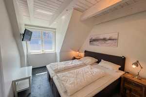Moderne, zentrale Doppelhaushälfte unter Reet mit ca. 101 m² Wohnfläche auf Eigenland zu verkaufen – Dithmarschen (Kreis) – Vorschaubild 12