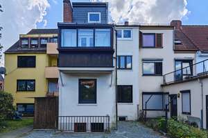 !! Viel Platz für die große Familie – solides Reihenhaus mit Potenzial !! – Lupinenstraße 11 a, 28239 Ohlenhof, Bremen – Vorschaubild 3