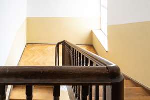 In bester Lage Schwabings: Sonnige 3-Zi.-Altbauwohnung mit Potenzial zur individuellen Gestaltung – Die vollständige Adresse der Immobilie erhältst du vom Anbieter., 80804 Neuschwabing, München – Vorschaubild 7