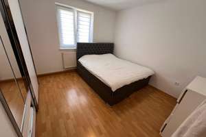 Wg Zimmer und Mitbenutzung einer 90qm Maisonette Wohnung 