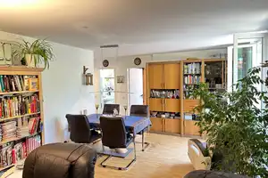 Property thumbnail 12