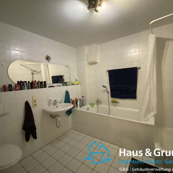 *** großzügige und charmante 2-Zimmer-Wohnung mit Balkon - Herzogenrath  ***