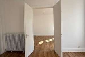 kernsanierte 4 Zimmer Altbau Wohnung mit Balkon zu vermieten – Rheinstraße 89, 65185 Mitte, Wiesbaden – Vorschaubild 7