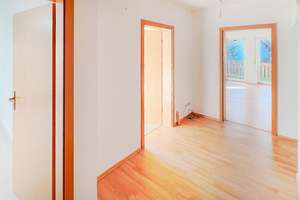 Modernes Zweifamilienhaus mit großem idyllischem Garten in attraktiver Hanglage (Fernblick) – Jägersberg 20, 91480 Markt Taschendorf – Vorschaubild 16