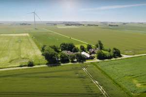Exklusiver Reetdachtraum | 275qm2 – 7 Zimmer | SYLT vor der Tür | Sauna, EBK., Whirpool uvm. – Die vollständige Adresse der Immobilie erhältst du vom Anbieter., 25924 Emmelsbüll-Horsbüll – Vorschaubild 3