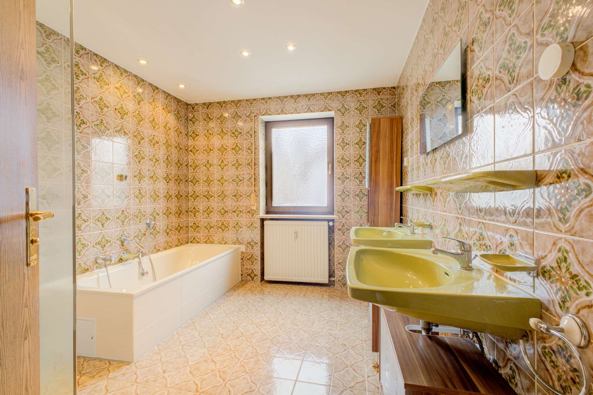 Immobilie in Pfaffenhofen an der Ilm - Kapitalanleger oder Eigennutzung? Freies Zweifamilienhaus in Pfaffenhofen a. d. Ilm! - Bild 4