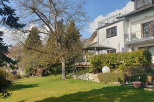 Großes Einfamilienhaus, ideal für Familie, Beruf und Hobby, Grundstück mit einzigartigem Baumbestand – Die vollständige Adresse der Immobilie erhältst du vom Anbieter., 61250 Usingen – Vorschaubild 7