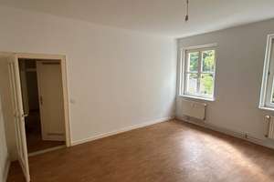 Helle 1-Zimmer-Wohnung mit Altbauflair und Gestaltungspotenzial in Friedrichshain – Die vollständige Adresse der Immobilie erhältst du vom Anbieter., 10247 Friedrichshain, Berlin – Vorschaubild 3